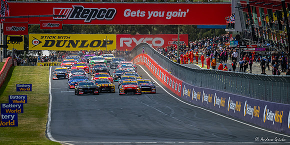 2024. Start of 2024 Bathurst 1000